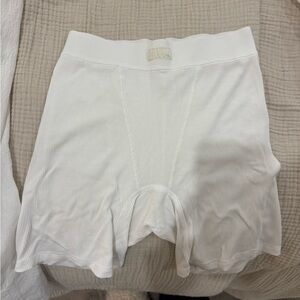 White skims soft lounge boxer